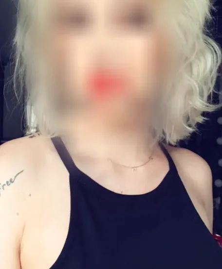 Carlotta, 37 anni