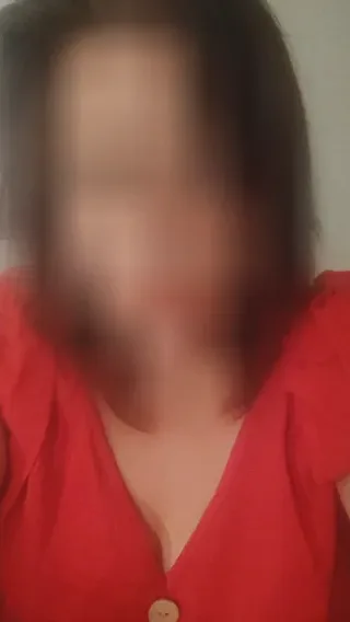 Eleonora, 37 anni
